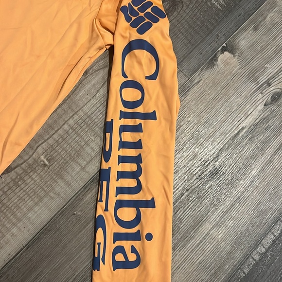 Boys Columbia active/fish shirt sz8 - Picture 3 of 4